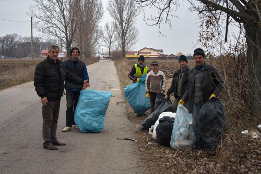 Continuarea lucrărilor de curățenie-4