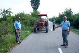 Eliminarea vegetației de pe acostamentul D.J.139-2017-1