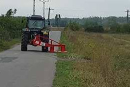 Curățenie de toamnă &icirc;n comună-2017-16