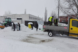 Deszăpezire cu beneficiarii VMG-21