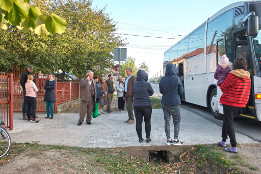 Excursia organizată de Primărie pentru componenții celor două ansambluri folclorice, 