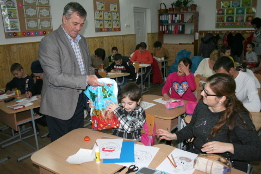 Moș Crăciun la clasa a II-a din Puchenii Moșneni-2017-6