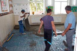 Lucrări de igienizare și &icirc;ntreținere a celor 4 școli și 5 grădinițe din comuna Puchenii Mari-2017-8