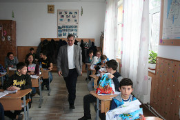 Moș Crăciun la clasele V-VIII-2017-25