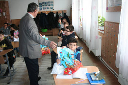 Moș Crăciun la clasele V-VIII-2017-32