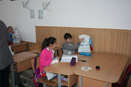 Moș Crăciun la clasele V-VIII-2017-33