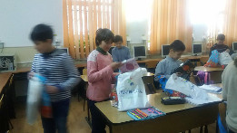 Moș Crăciun la clasele V-VIII-2017-8