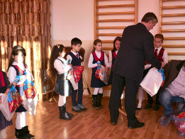 Moș Crăciun la Clasele I și a II-a Pietroșani-2017-16