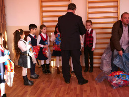 Moș Crăciun la Clasele I și a II-a Pietroșani-2017-18