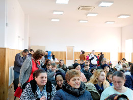 Moș Crăciun la Clasele I și a II-a Pietroșani-2017-24