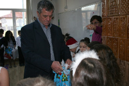 Moș Crăciun la Clasa I Miroslăvești-2017-11