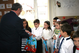 Moș Crăciun la Clasa I Miroslăvești-2017-4