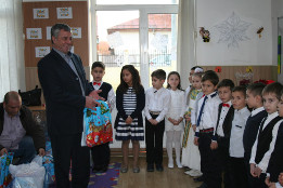 Moș Crăciun la Clasa I Miroslăvești-2017-7