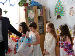 Moș Crăciun la Clasa a I-a Puchenii Mari-2017-15
