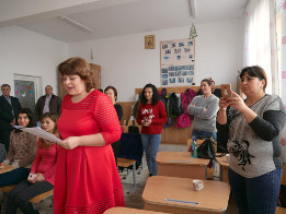 Moș Crăciun la Clasa a III-a Puchenii Mari-2017-6