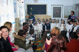 Moș Crăciun la Gădinița Puchenii Moșneni-2017-16