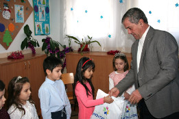 Moș Crăciun la Grupa Mare Pietroșani-2017-6