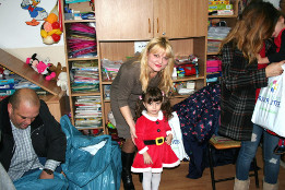 Moș Crăciun la Grădinița Pietroșani-Grupa mijlocie-2017-6