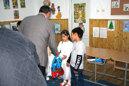 Moș Crăciun la Clasa Pregătitoare Pietroșani și Puchenii Moșneni-2017-14