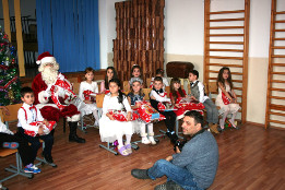 Moș Crăciun la Clasa Pregătitoare Pietroșani și Puchenii Moșneni-2017-24
